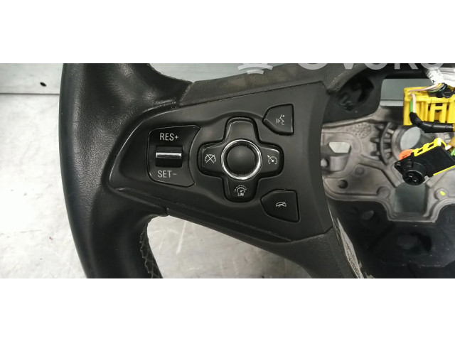 Руль Vauxhall Astra K  2015 - 2021 года 39017999, 39050909      