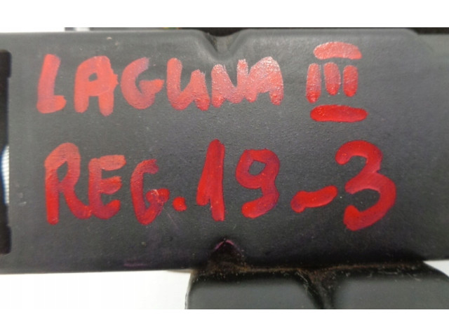 Надувная подушка для пассажира 985250002R   Renault  Laguna III  2007 - 2015 года