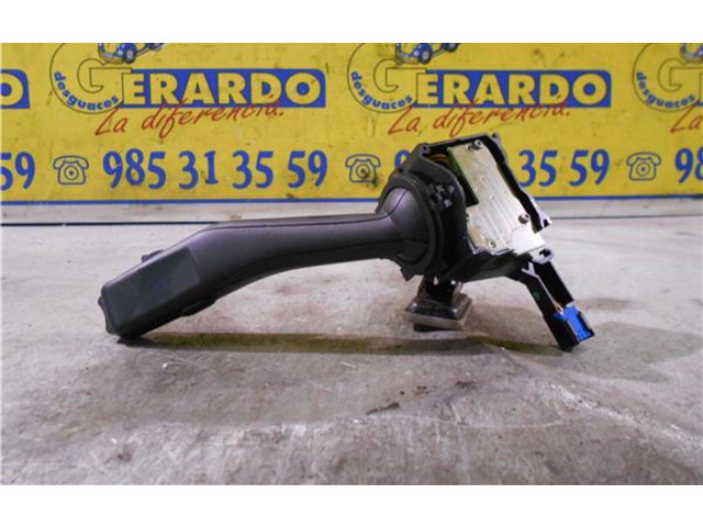 Включатель стеклоочистителей 1K0953519A, 1K0953519A   Seat Toledo III (5P)