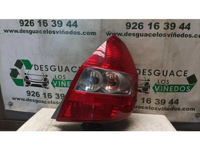 Задний фонарь  33501SAAJ01    Honda Jazz   2002-2008 года