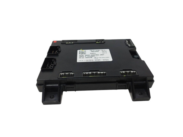 Блок комфорта P0747Q08F, P0747V01C   Tesla Model S   