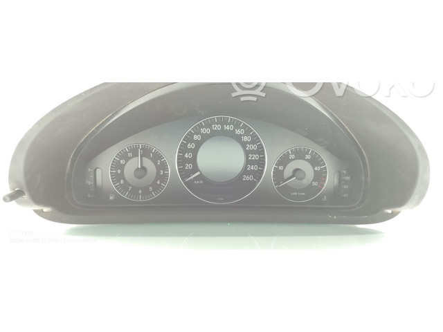 Панель приборов A2095409311   Mercedes-Benz CLK A209 C209       