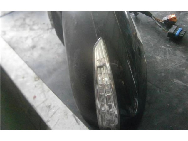 Zpětné zrcátko  Peugeot 508 2010    