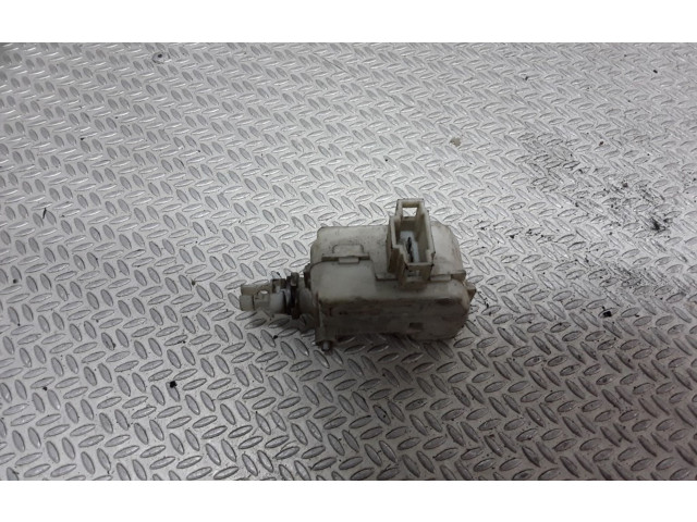 Vstřikovací lišta 3B0959781   Audi A6 S6 C5 4B    - 