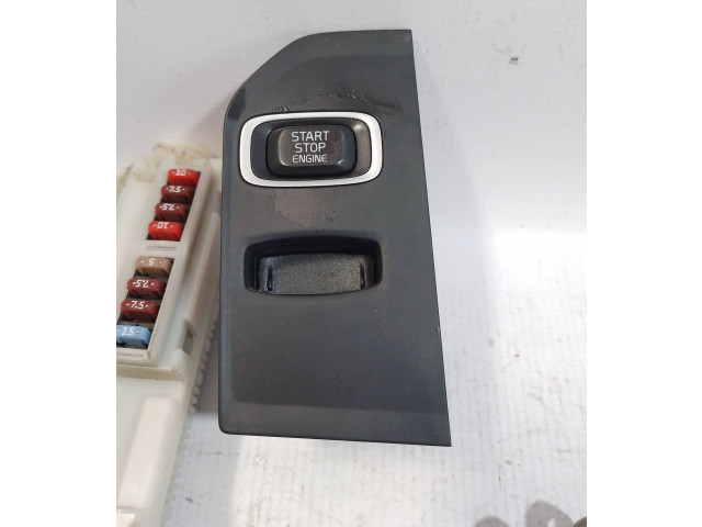 Řídící jednotka 31336983, 0281018414   Volvo XC60 2012