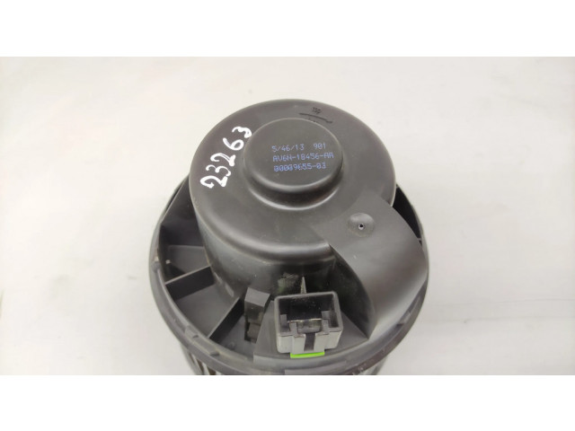 Вентилятор печки    AV6N18456AA   Ford Focus