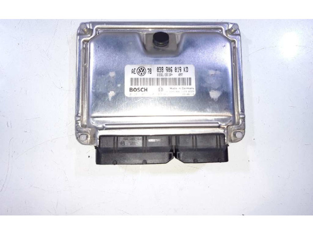 Řídící jednotka 038906019KD, 0281011205   Volkswagen Passat Alltrack 2003