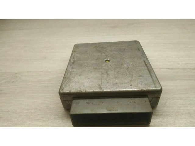Řídící jednotka XS4F12A650FAB   Ford Focus 1998