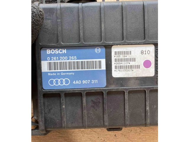 Řídící jednotka 4A0907311, 0261200265   Audi 100 S4 C4 1990