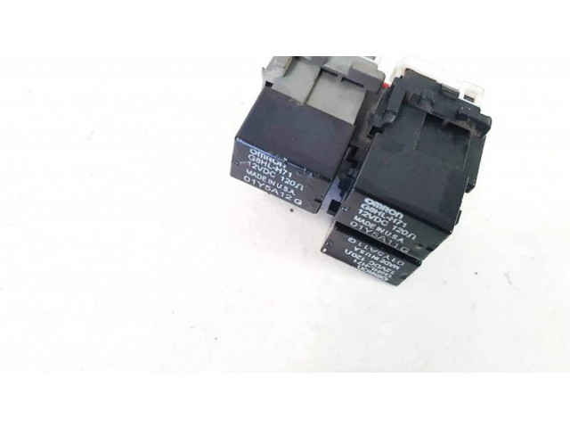 Блок предохранителей  01y5a12g   Honda Civic    