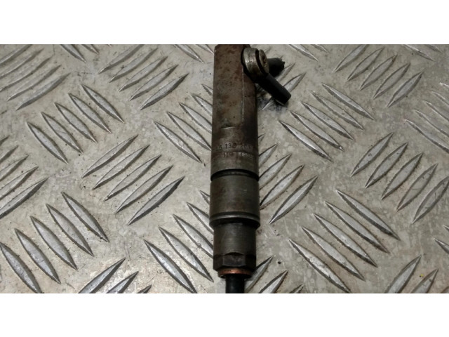 Vstřikovač 046130201E   Audi A4 S4 B6 8E 8H  pro naftový motor 2.5  