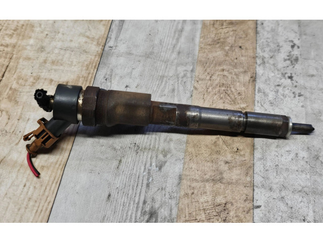 Vstřikovač 0445110227   Toyota Auris 150     