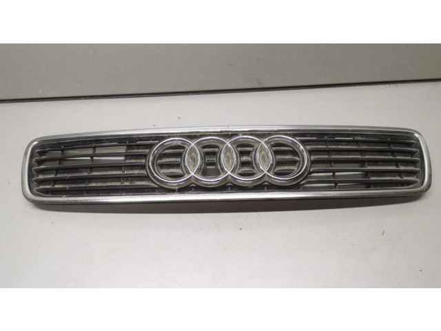 Передняя решётка Audi A4 S4 B5 8D 1994-1999 года 8D0853651A      