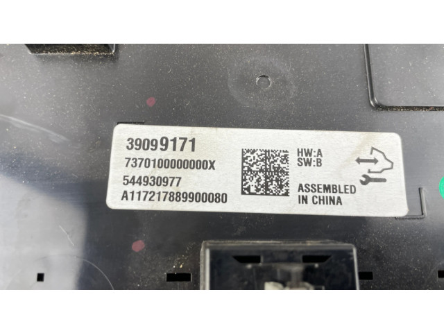 Дисплей    39099171   Opel Insignia B
