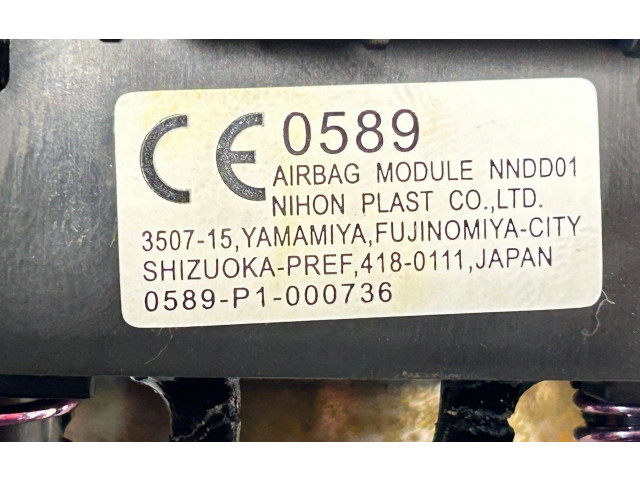 Подушка безопасности водителя K85105SH0A, 25589   Nissan Leaf II (ZE1)