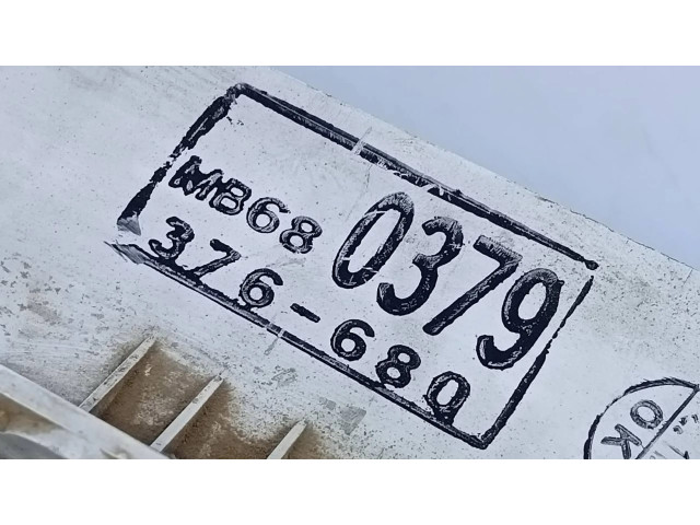 Přístrojová deska  Mitsubishi Montero 1990 MB680379, E3-A2-18-2  