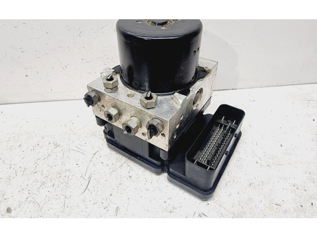 Jednotka ABS 31317628, 31400645   Volvo V40 Cross country 2015
