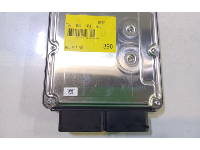 Řídící jednotka 05L906027Q, 0281034002   Audi A4 S4 B9 8W 2021