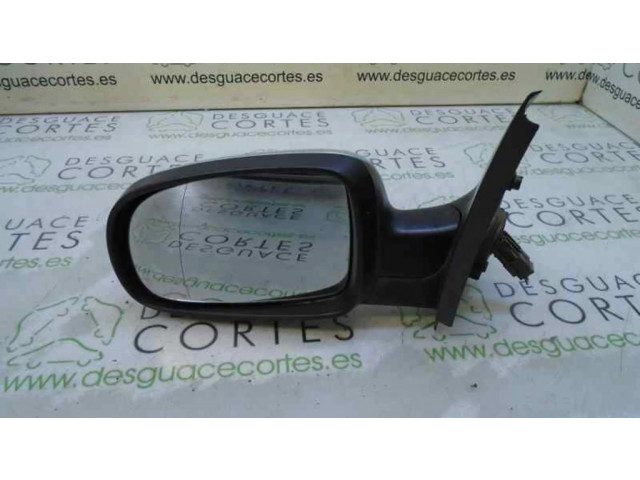 Зеркало электрическое     Сзади   Opel Corsa C  2000-2006 года   