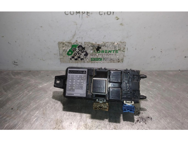   Pojistková skříňka 30889989, 30889989   Volvo S40, V40 