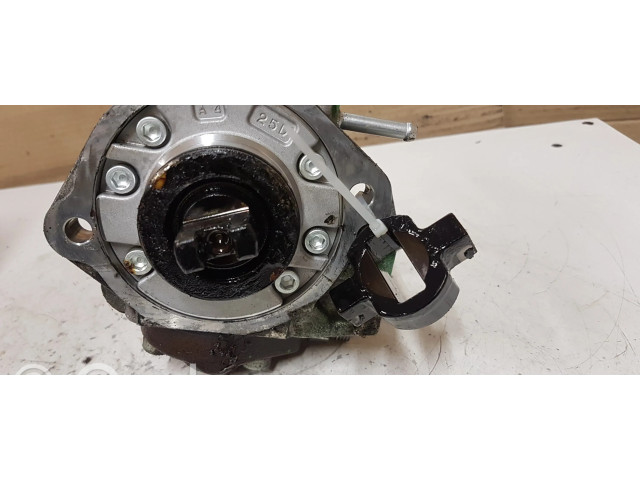 Vstřikovací čerpadlo R2AA13800, 2940000621   Mazda 6  pro naftový motor 2.2 R2AA 