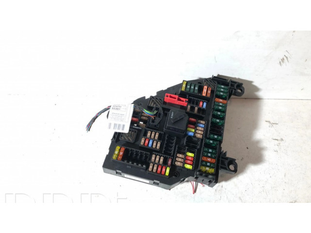 Блок предохранителей 923442301, 08101001029955   BMW 5 GT F07    