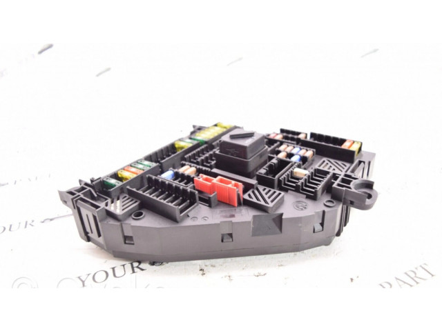 Блок предохранителей 9259468   BMW X3 F25    