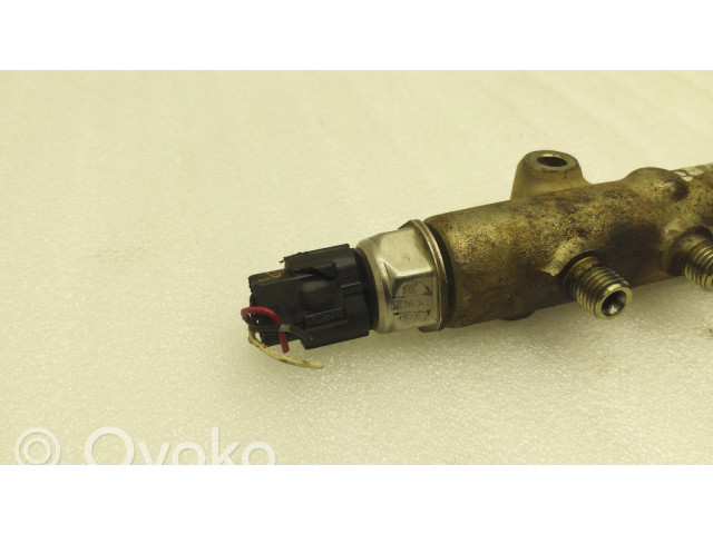 Vstřikovací lišta 55PP0501, 06352723760   Mitsubishi L200  pro naftový motor 2.5  