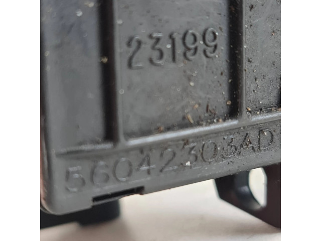Ручка стеклоочистителей 56042303AD, 23199   Jeep Grand Cherokee (WJ)