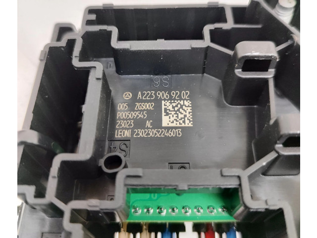   Pojistková skříňka A2239069202   Mercedes-Benz EQS V297 2023
