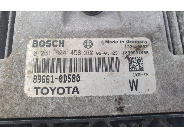 Блок управления двигателем ECU