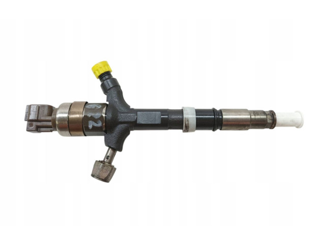 Форсунка 095000-0571, D4D    Toyota RAV 4 (XA20)   