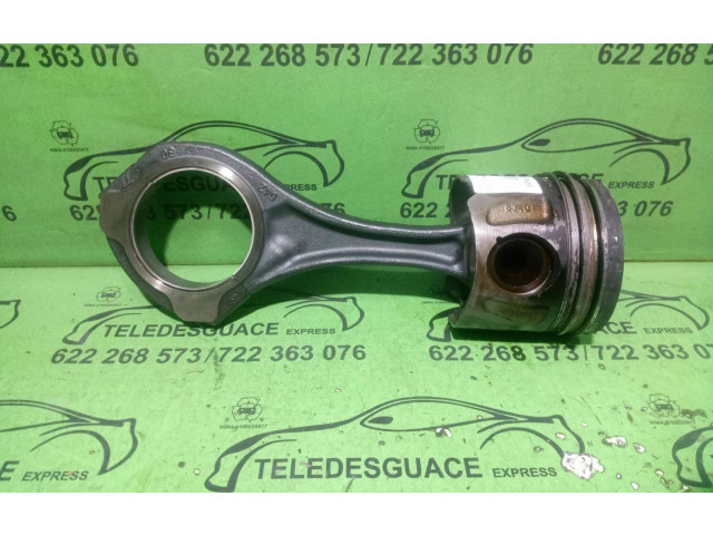  Поршень  8340F  Mercedes-Benz ML W164  