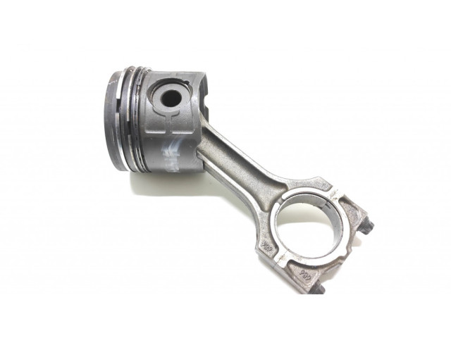 Píst    BMW 5 E39  pro naftový motor 3.0 M57 M57/DP71/430/267T/2M