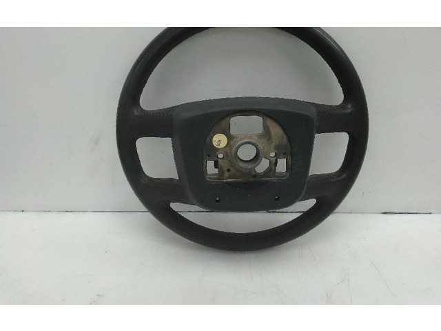 Руль Volkswagen Touareg I  2002 - 2010 года 61373001a      
