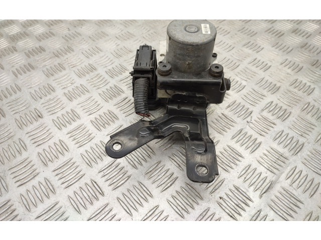 Jednotka ABS 589203Z570   Hyundai i40 2015