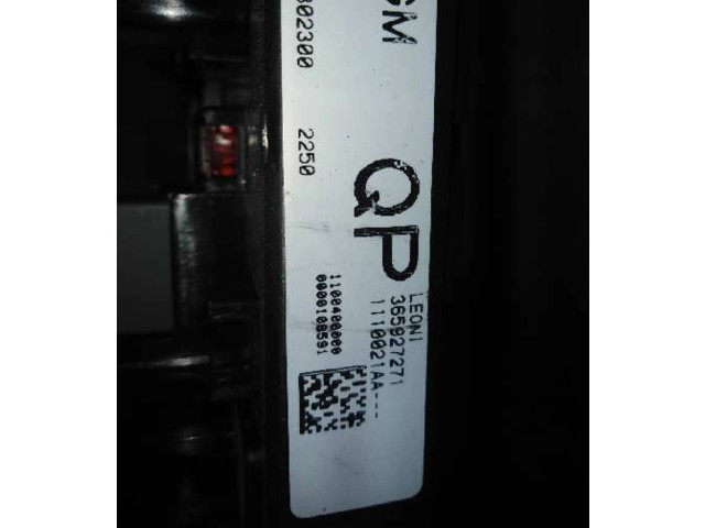 Pojistková skříňka Řídící jednotka BSM 13302300   Opel Astra H 2011