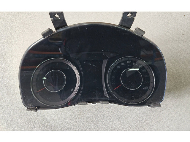 Přístrojová deska  Hyundai i40 2013 940113Z000, 11001776320H  