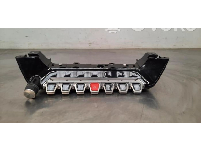 Блок управления климат-контролем 98404585XU   Peugeot 208