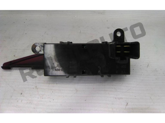 Дисплей       Toyota Corolla E90