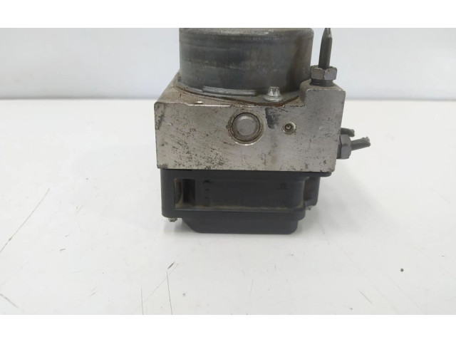 Jednotka ABS 8201011838   Renault Kangoo I 2011