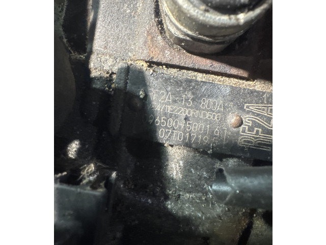 Топливный насос    09650050016   Mazda 626