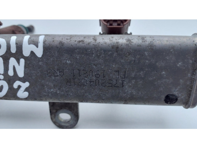 Vstřikovací lišta 175204021R   Nissan Micra K14  pro benzínový motor 1.0  