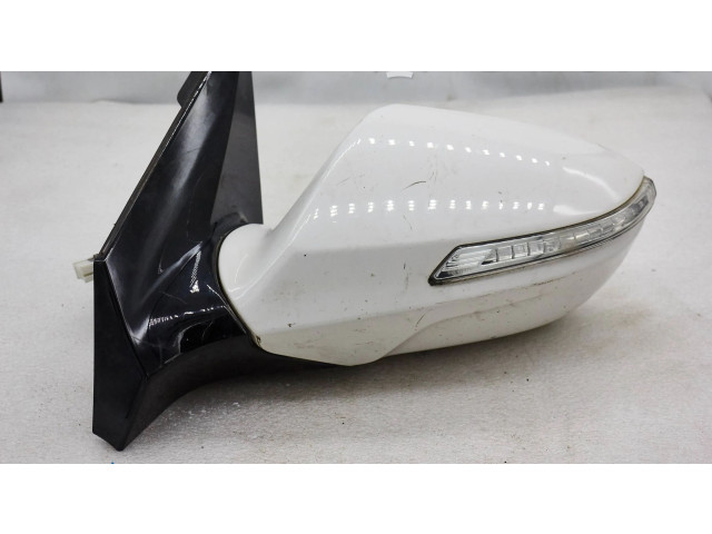 Zpětné zrcátko  Hyundai i40 2012  e4023588  