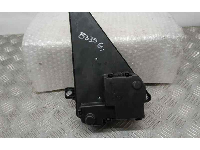 Блок предохранителей 6906618   BMW 5 E60 E61    