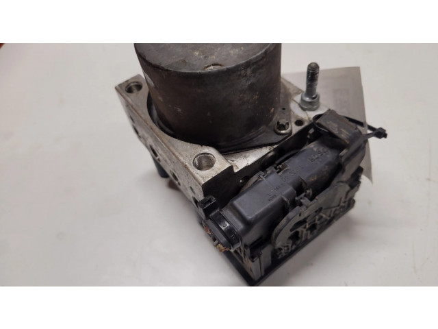 Jednotka ABS 0265231516, 8200334969   Renault Clio III 2007