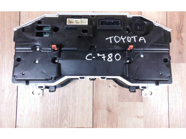 Přístrojová deska  Toyota RAV 4 (XA50) 2019 838004A430  
