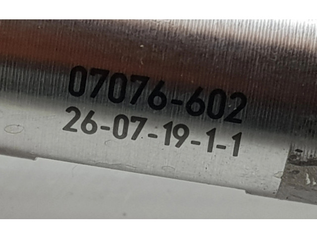 Vstřikovač 8514148, 13538514148   BMW X4 F26    B47D20A 