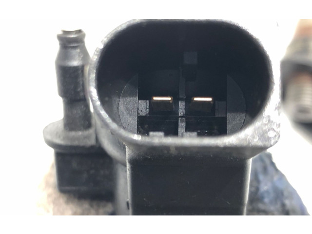 Vstřikovač 059130277AC   Audi A6 Allroad C6     