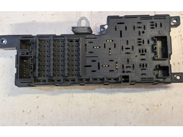 Vstřikovač 30728008, 518828108   Volvo XC90     